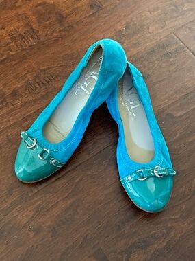 AGL Monika Cap Toe Turquoise Ballet Flats Size 39 (US 9)